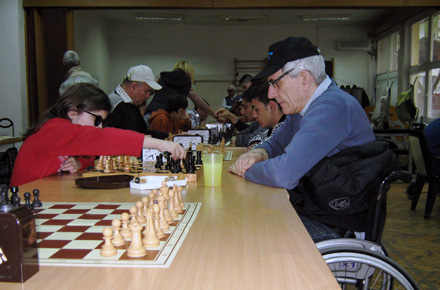 Šahovska simultanka primer za solidarnost