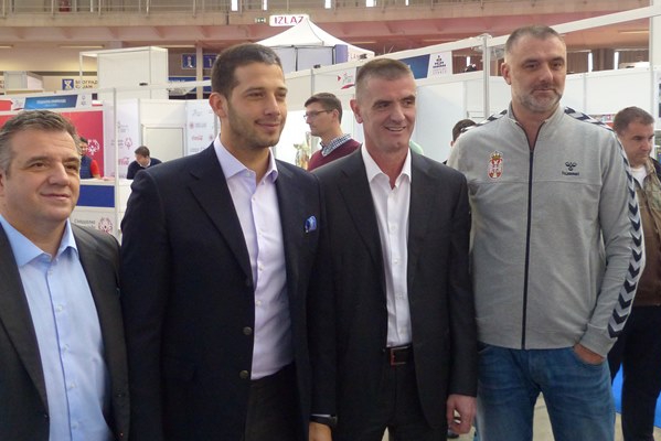 Udovičić i Peruničić posetili štand RSS na Sajmu sporta