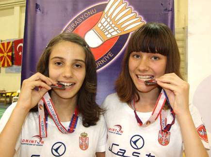 Novi međunarodni uspesi srpskih juniorki u badmintonu