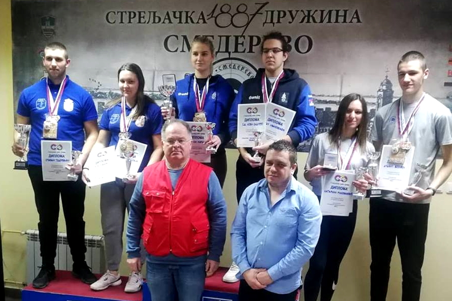 Juniorsko prvenstvo Srbije za miks parove: Novosađani odbranili titulu