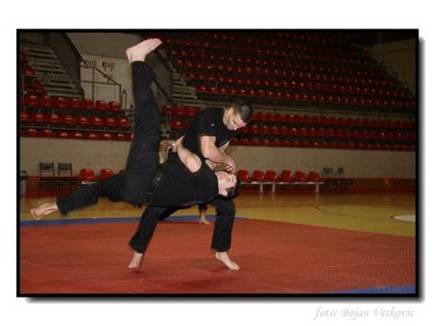 SOKO KOMBAT SISTEM